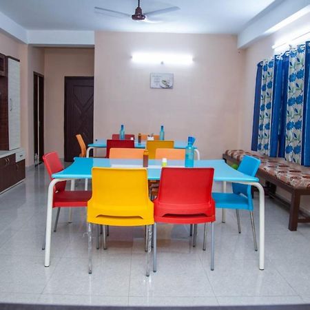 Jindal Residency Males Only Hostel Siliguri Εξωτερικό φωτογραφία